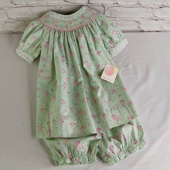 'PETIT AMI' SMOCKED DRESS & BLOOMER SET 'VINTAGE ROSE BUD' 2-PIECE OUTFIT